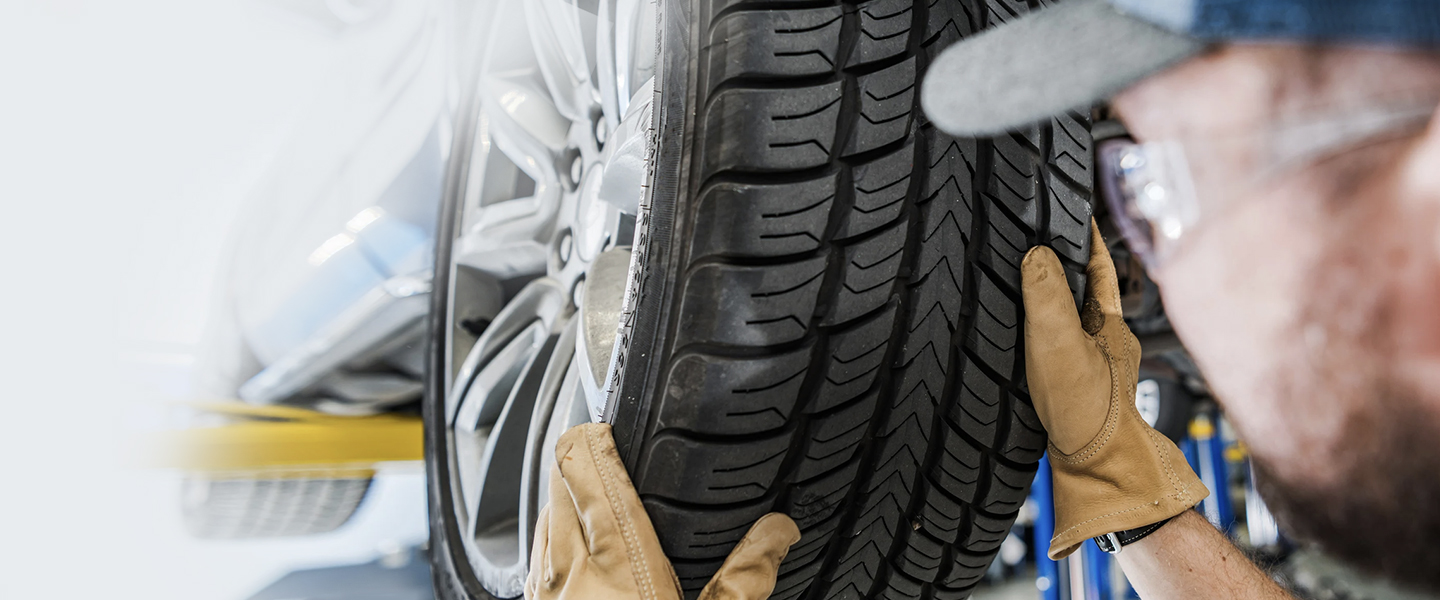 Reifen, Autoreifen, Profiltiefe, Gummimischung, Werkstatt