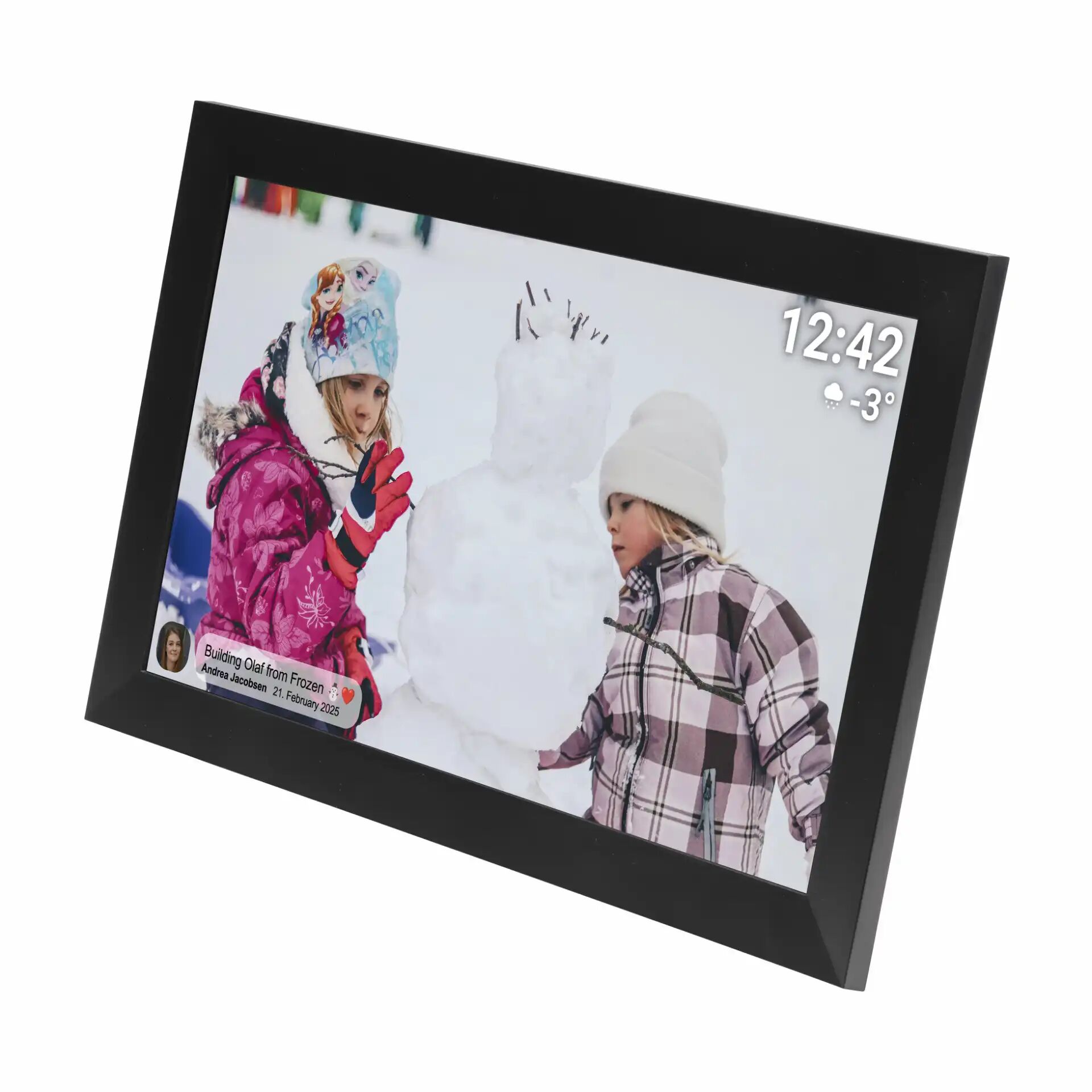 digital photo frame, frame, display, winter scene, children